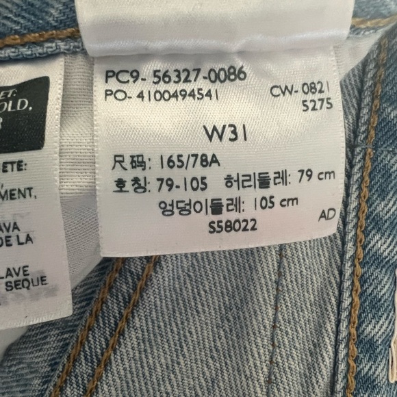 501® ORIGINAL FIT HIGH RISE WOMEN'S SHORTS - Picture 13 of 15